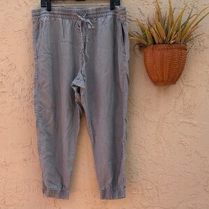 GAP 1969 Comfy Sweet Light Gray Drawstring Jogger Pants